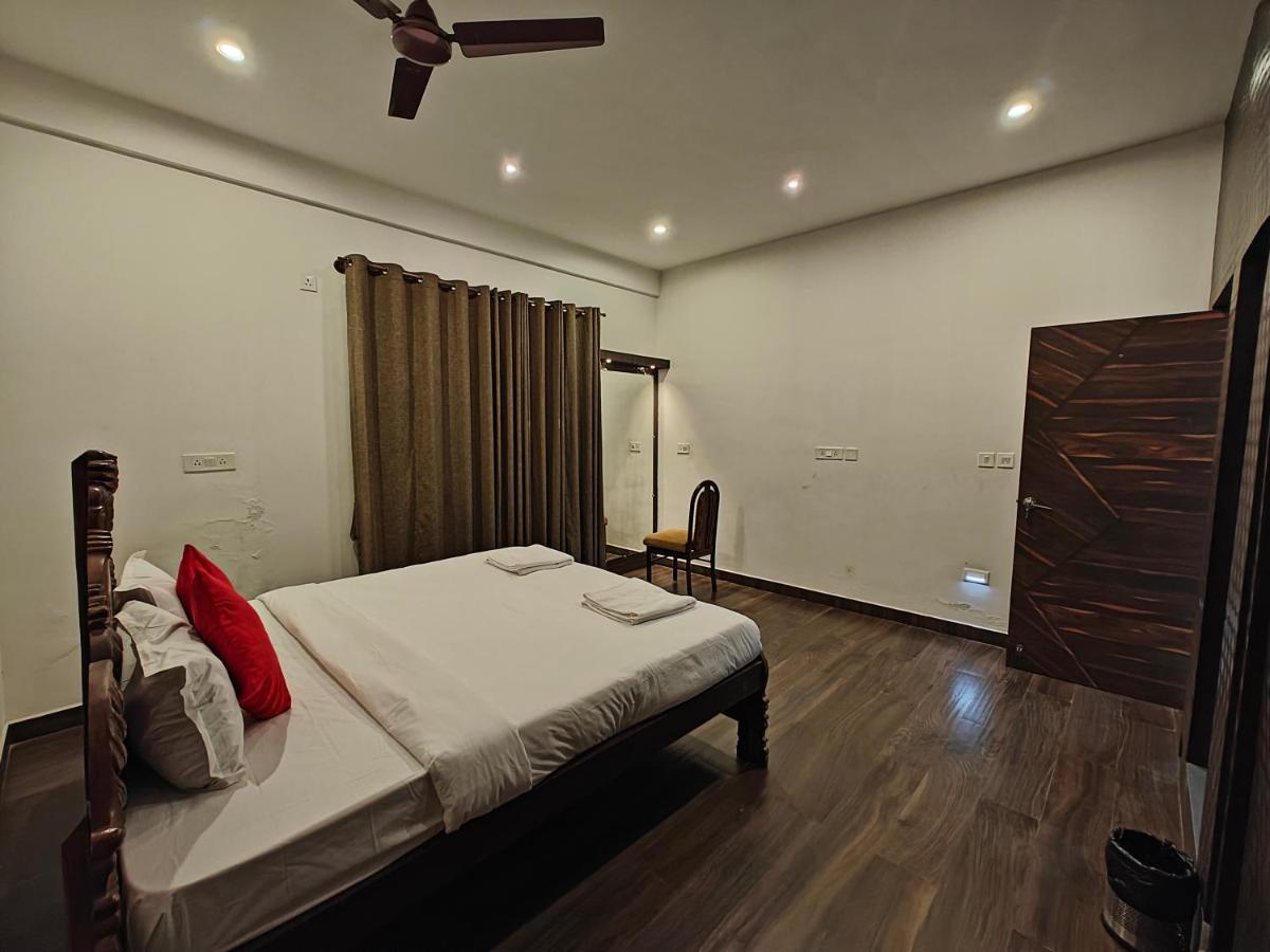 Holiday home Beautiful 4bhk Duplex